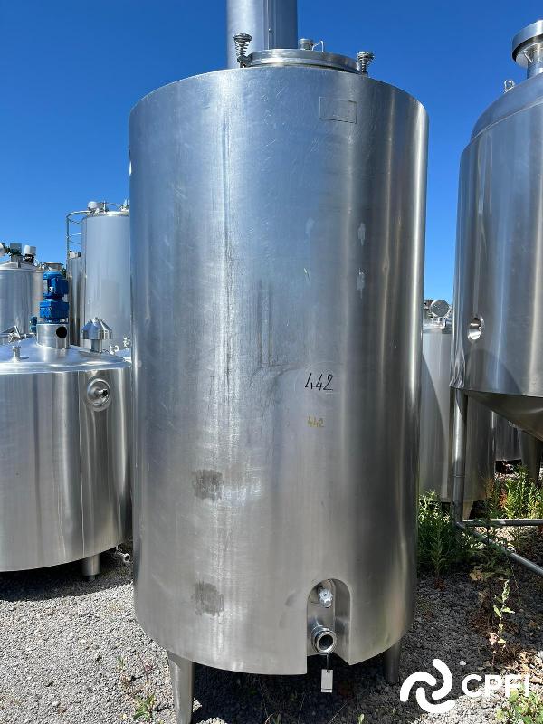 Cuve ETA 2000 L - CUV442 avec agitation décalée et tri-pâle_0