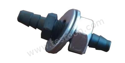CONNECTEUR POUR TUYAU DE PRESSION À TRAVERS LA BÂCHE - DIVCOVERCONNECTOR