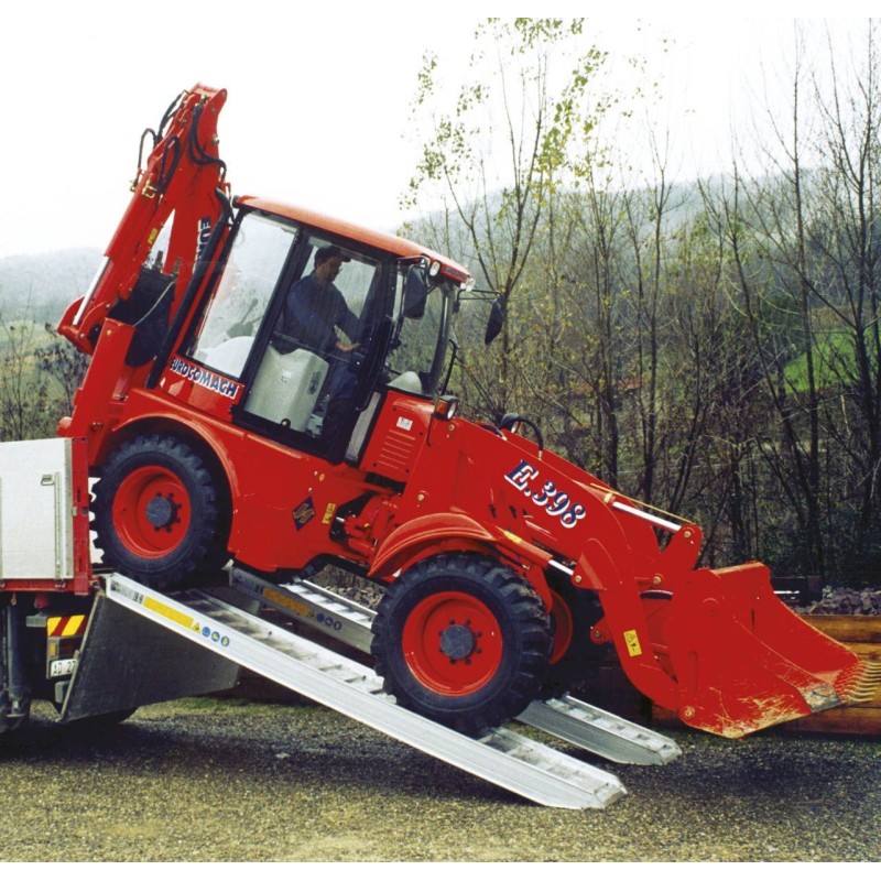 Paire de rampes de chargement en aluminium 3m - 2T avec rebord - Réf AMT6735_0