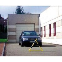 Barrière de parking extra plate triangulaire mottez b315c_0