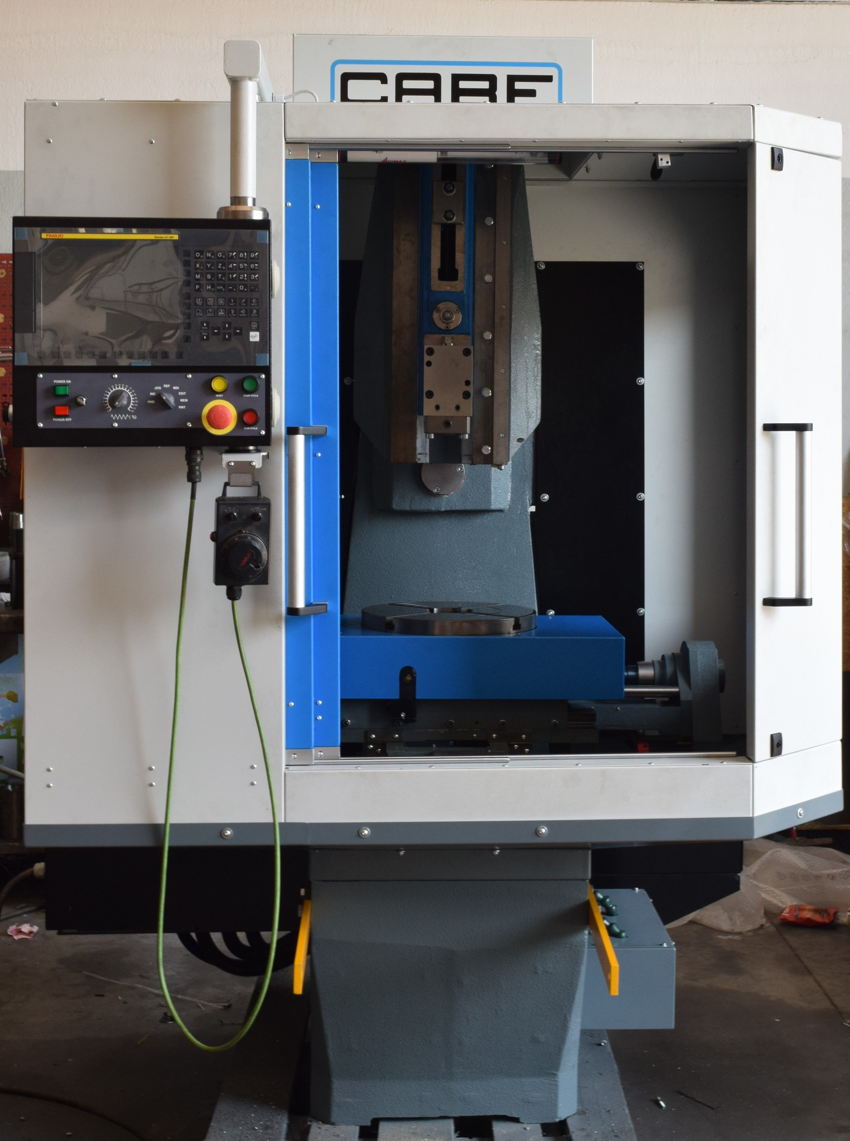 Mortaiseuse 3 axes numérisés CABE TTF 250 CNC - machine de démonstration_0