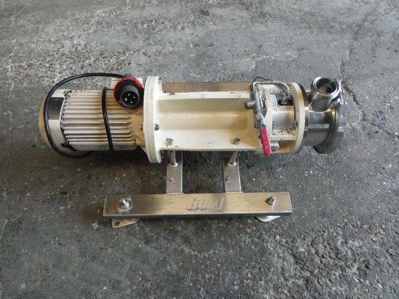 Pompe ystral Z 5.500 S/W 3DGA-120 - Disperseur 5.5 kW - 2006_0