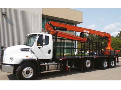 Grue auxiliaire Atlas 440.2 V à 440 VCS - modèle performant et polyvalent_0