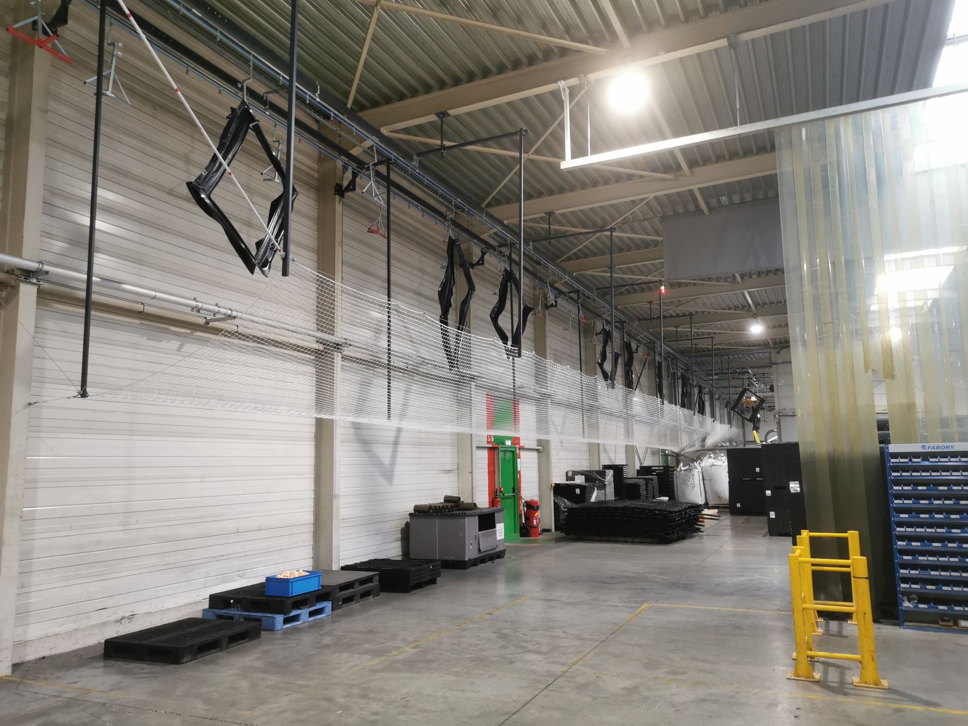 Convoyeur aérien à corde modifiable à tout moment -Système adaptable à tout bâtiment- Vens Carousel_1