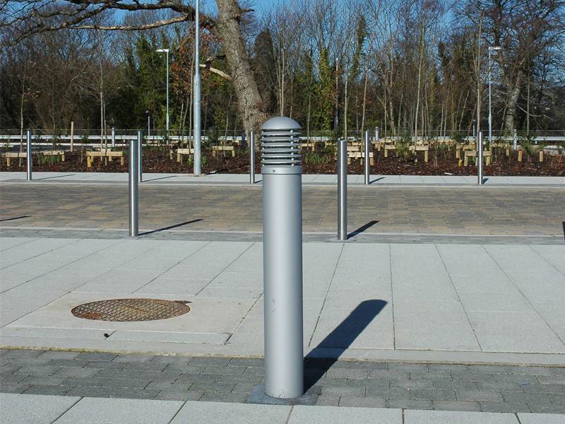 Borne lumineuse d'éclairage public - LED 18W - Aluminium - Hauteur 1 à 3m_1