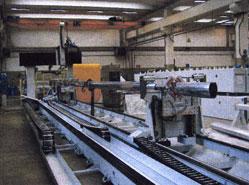 Machine spéciale 5 axes pour l'usinage de mâts de bateau jusqu'à 18 m - tête PX5 et commande numérique OSAI 10/510_0