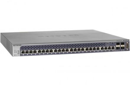 NETGEAR M7100-X24 - Switch niveau 3 - 24 ports RJ45 10Gigabit et 4 SFP+ avec alimentation redondante_0