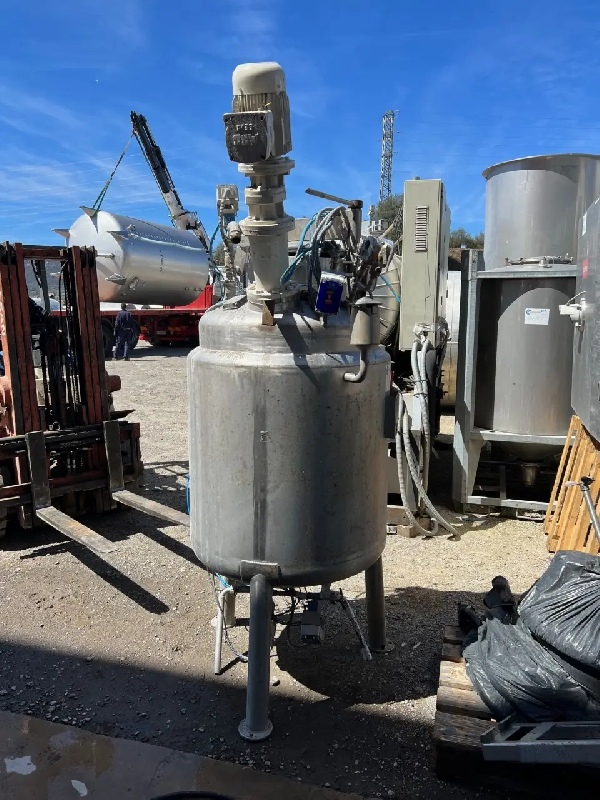 Réacteur inox bachiller 300 litres avec agitation et veste d'occasion - référence                        :                         c8225_0