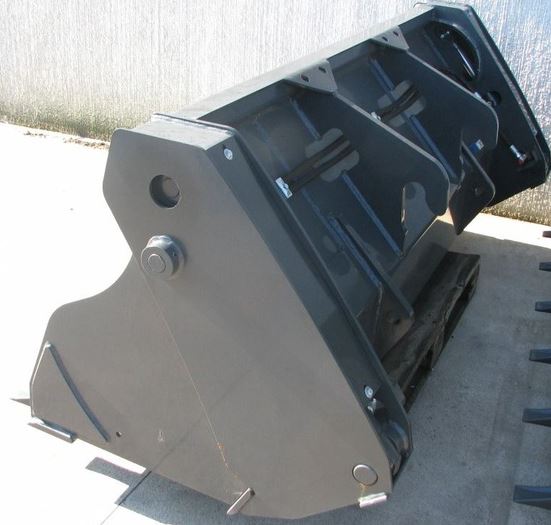 Godet 4 x 1 multifonction pour skid loader et chargeurs - excavation, chargement et déchargement_0