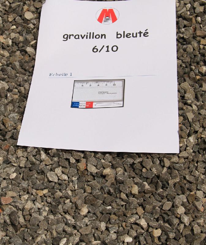 Gravillon bleuté 6/10 concassé lavé - décoration pour allées, parterres et massifs de fleurs_0