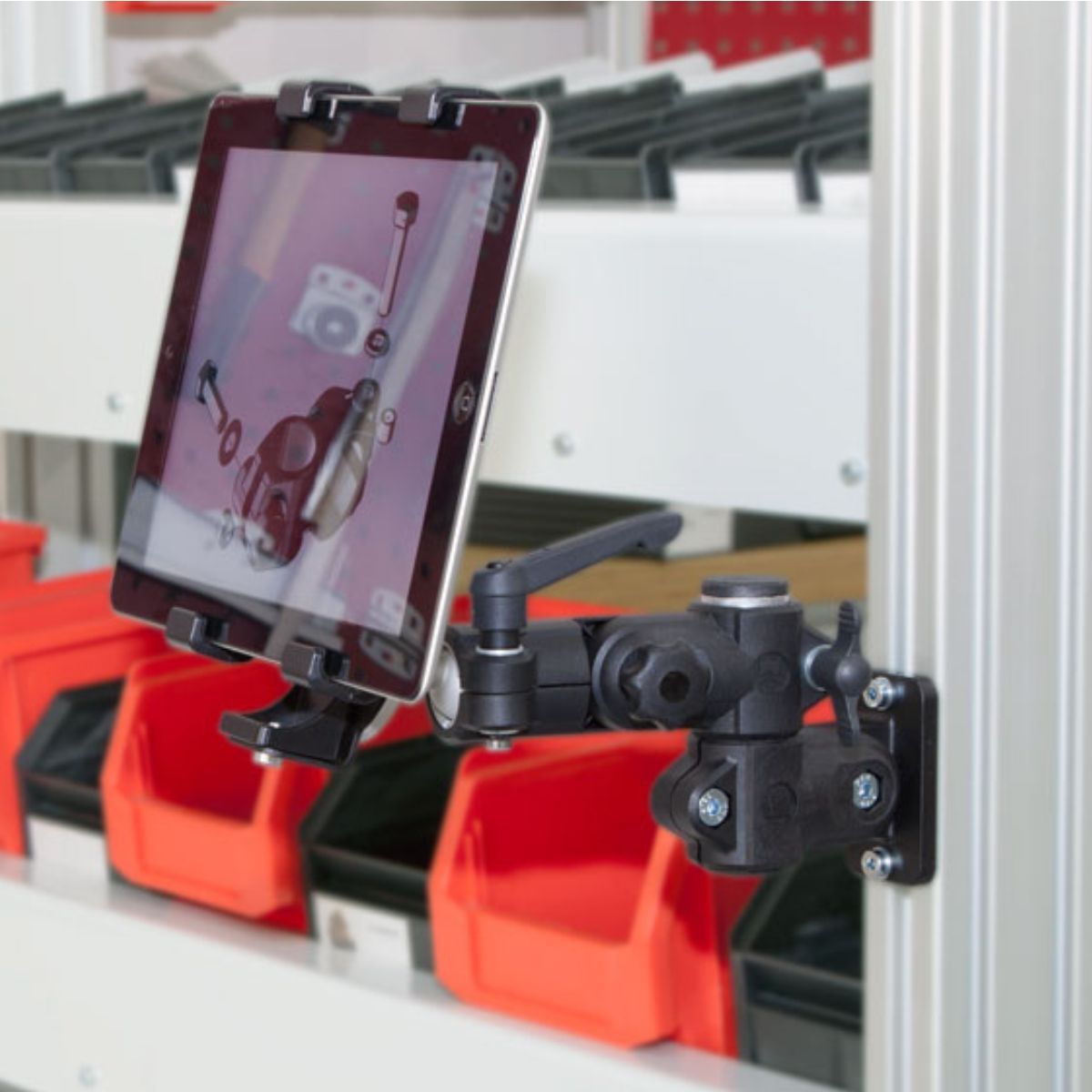 Support écran industriel modulaire, robuste, orientable et personnalisable_1