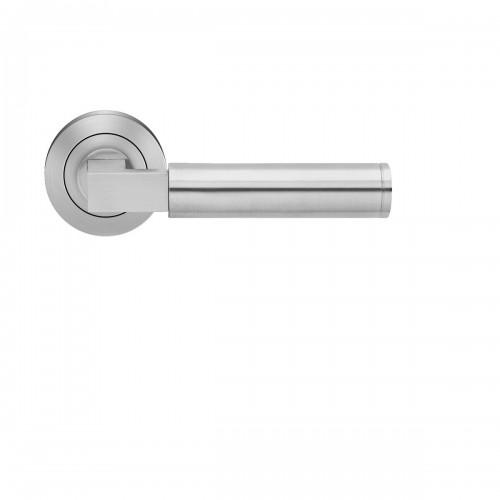 POIGNÉES DE PORTE SUR ROSACES RONDES SÉRIE ER 31 TASMANIA -INOX SATINÉ -BEC DE CANE KARCHER DESIGN