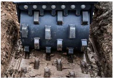 Roue de compactage pour toutes les surfaces_0