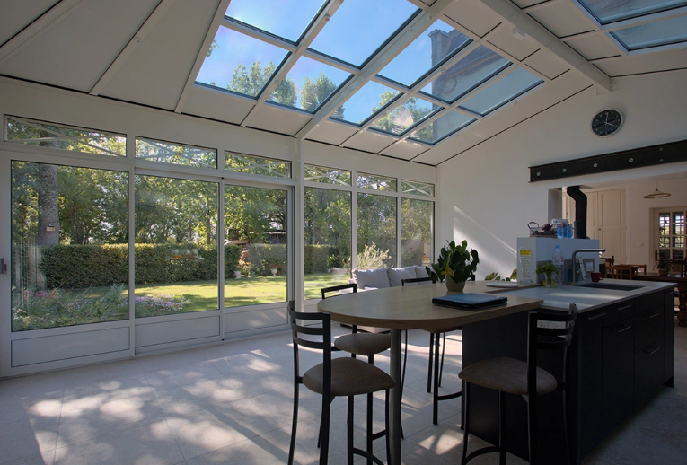 Véranda aluminium sur-mesure pour les professionnels - GRI Fabricant_0