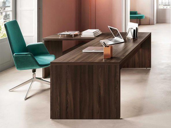 Bureau de direction contemporain fabriqué en Italie avec retour_0