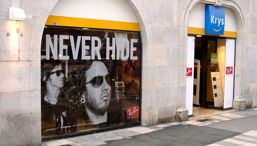 Adhésif microperforé - Solution idéale pour la publicité sur vitrine avec visibilité extérieure et intimité intérieure_0