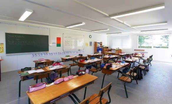 Salle de classe akademy maternelle - classes préfabriquées et classes modulaires_0