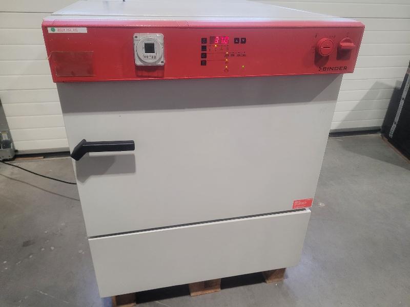 Incubateur / étuve réfrigéré BINDER KB-115 avec convection forcée 100°C_0