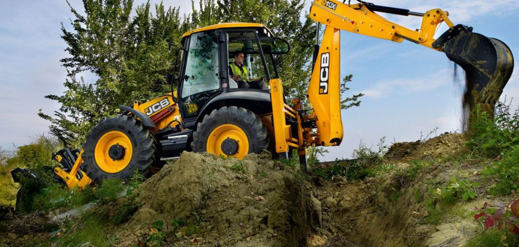 JCB 4CX Eco tractopelles à 4 roues directrices - moteur EcoMAX conforme normes Tier 4i_0