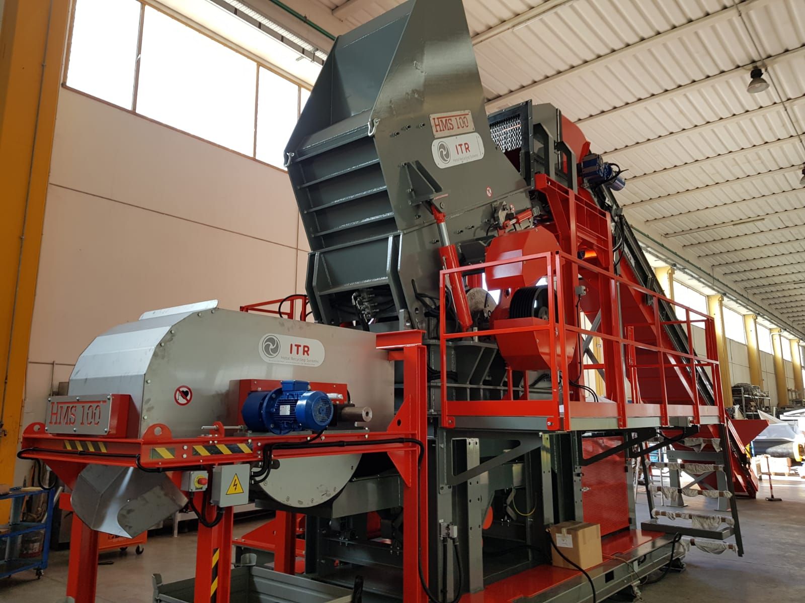 Broyeur déchiqueteur industriel à marteaux ITR HMS 060 / 080 / 100 - polyvalent avec moteur 90 à 315 kW_1