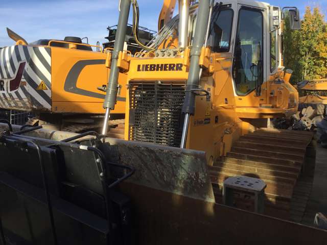 Bulldozer liebherr pr724 lgp_0