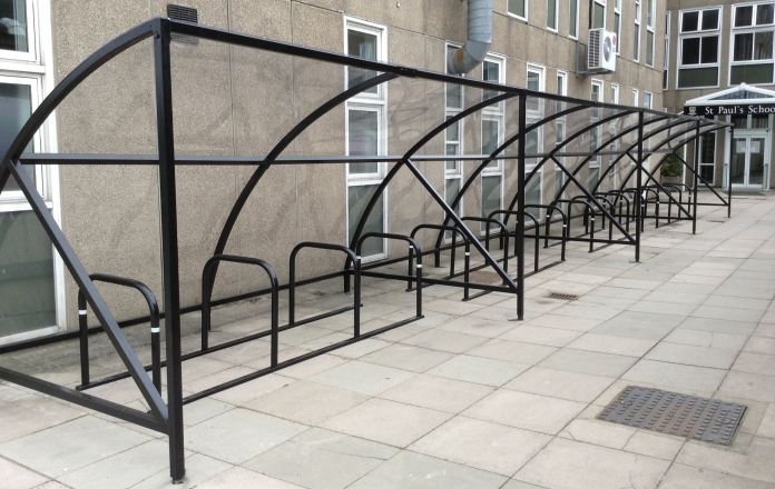 Abri vélo semi-ouvert BDS - structure en acier avec bardage en polycarbonate - capacité 40 vélos - râteliers galvanisés inclus_0