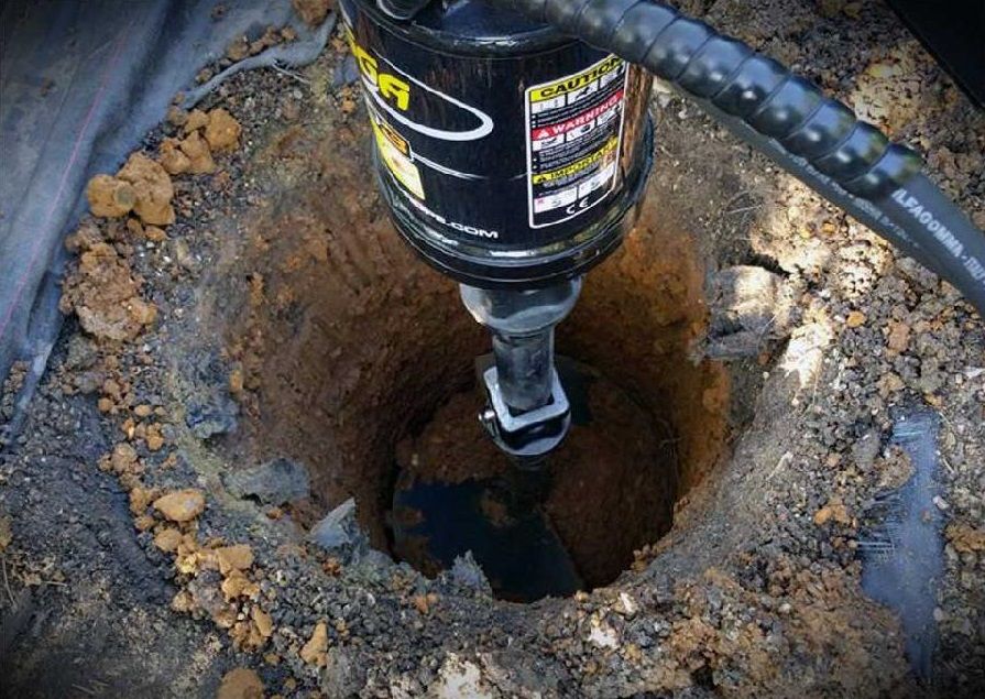 Tarière Digga - Pelles 1 à 50 tonnes - Garantie 3 ans - Diamètres de vrilles et attaches rapides_1