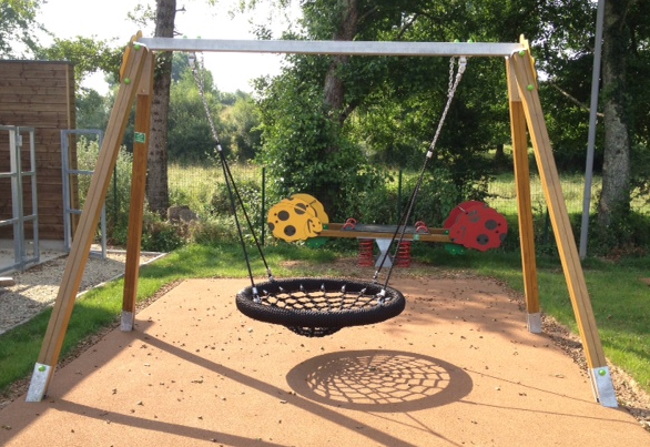 Balançoire nid d'oiseau pour enfants - conforme norme EN 1176:2008 - personnalisable - accessible de 3 à 12 ans_1