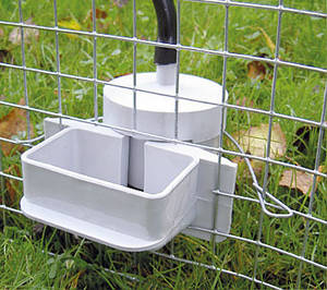 Abreuvoir automatique ABC - à niveau constant - plastique très solide - fixation facile sur cage_0