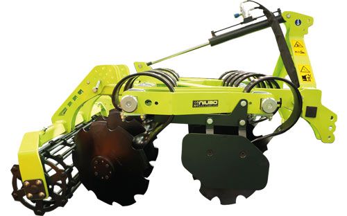 California - cultivateur agricole Niubo - déchaumeur à disques 550 à 1025 kg - disques dentés et montage en X_0