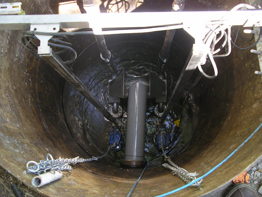 Dégrilleur séparateur de matière Splitbox - breveté pour poste de relevage des eaux usées, urbaines et industrielles_0