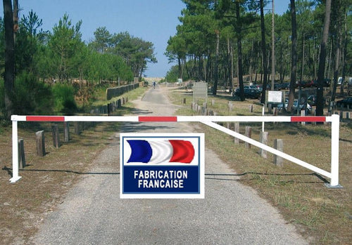 Bartu - barrière tournante universelle en tubes acier galvanisés - réglable de 3 à 5 mètres, avec cadenas et platines inclus_0