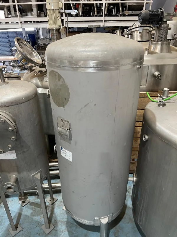 Cuve en acier inoxydable 1 250 litres_0