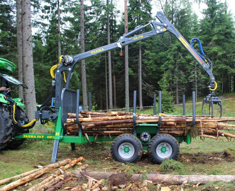 T9F 4WD - Remorque forestière stable avec stabilisateurs télescopiques ou rétractables_0