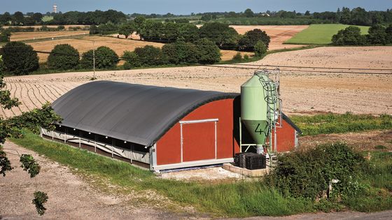Bâtiment d'élevage demi-lune ou Tunnel en acier galvanisé,  à ventilation optimisée_0