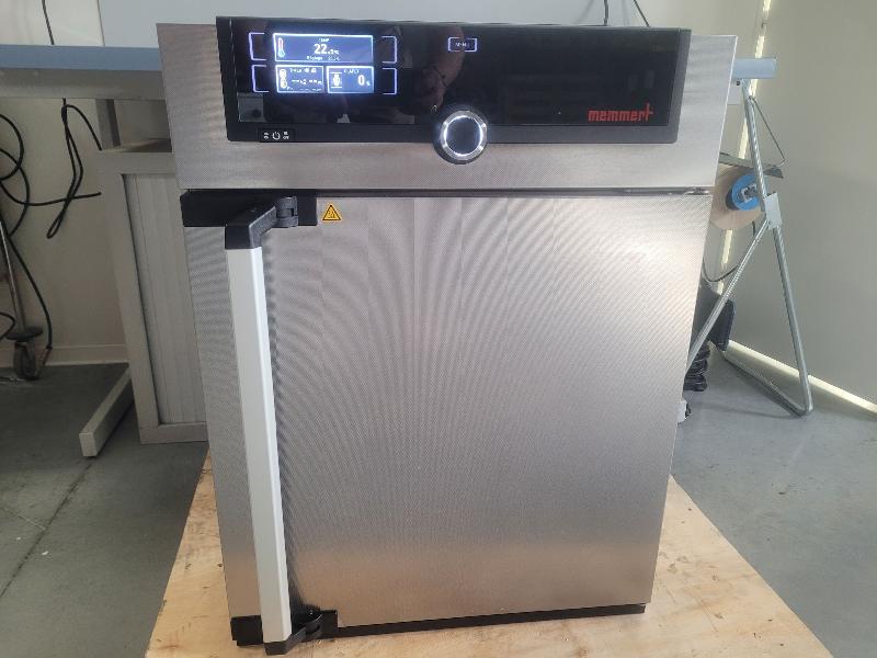 Incubateur / étuve MEMMERT UN 55 avec convection naturelle 300°C_0