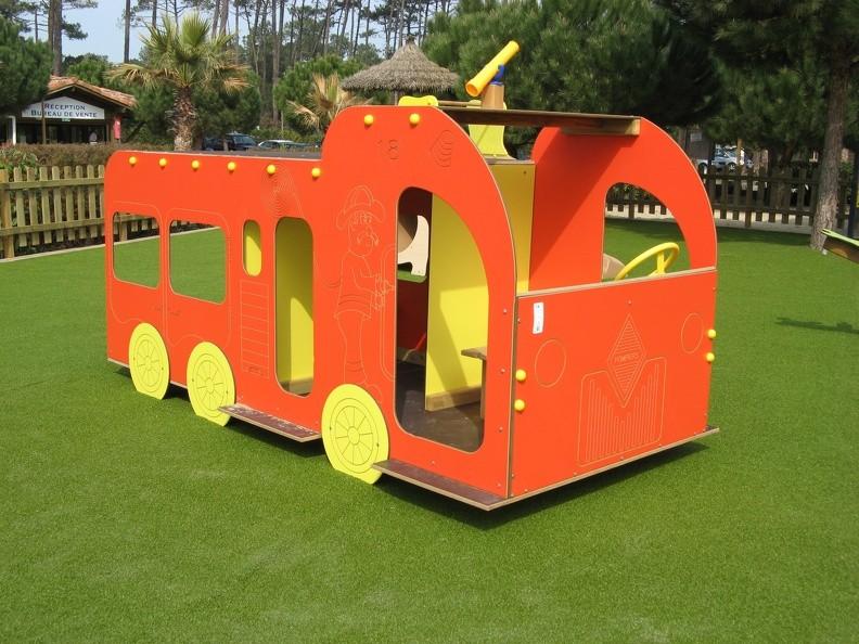 Structure multi-jeux Camion de Pompier - Pour enfants 2 à 7 ans - Matériaux PIN NORD ROUGE et inox_0
