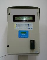 Borne de pesage V3000 - terminal interactif extérieur - affichage lisible et étanche IP54_0