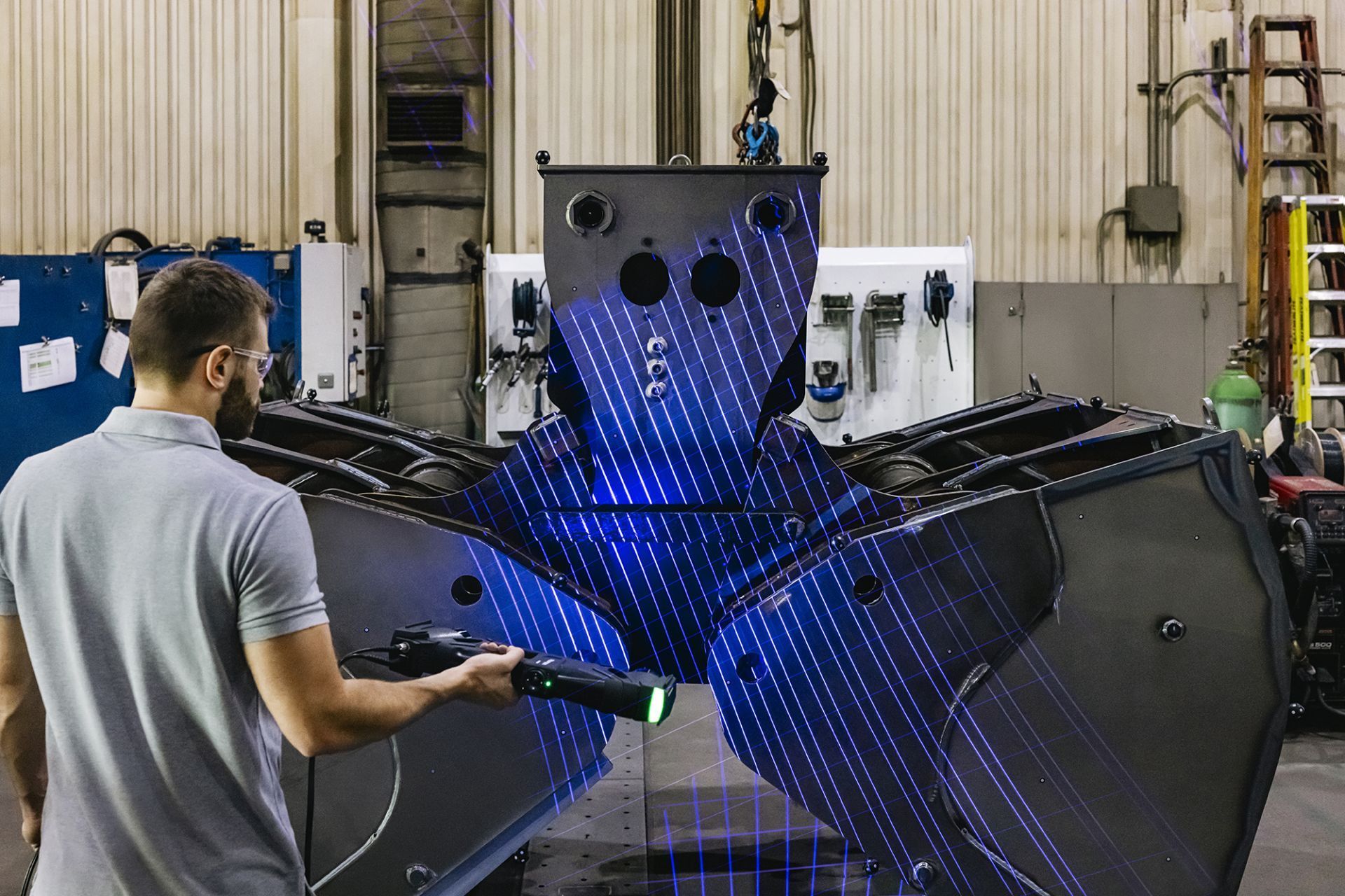 HandySCAN 3D Séries MAX - Conçu pour les grandes pièces et surfaces complexes (jusqu'à 15 m) avec homologation ISO 17025_0