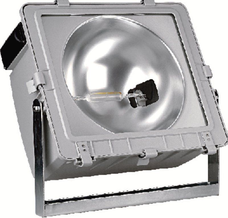 Kheops 2000 C - Éclairages des grands espaces - Sermes - Projecteur 2000W en fonte d'aluminium_0