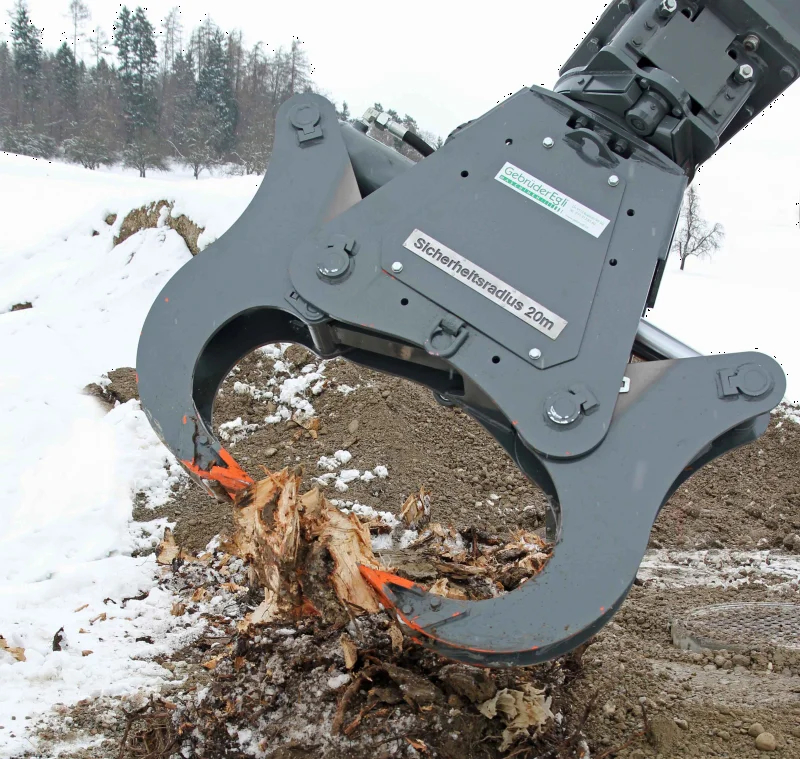 Croque souche - Équipement pour pelle jusqu'à 10 t - Fend et charge les gros troncs d'arbres_0