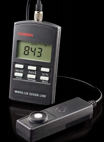 Luxmètre professionnel MAVOLUX 5032 C/B - Haute précision et mesures conformes DIN 5032-7_0