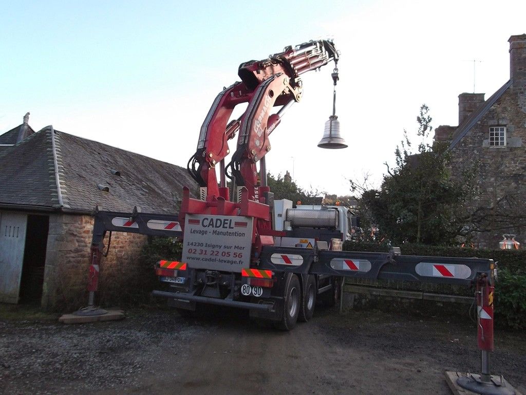 Grue auxiliaire Cormach Série 135000X E ASC Plus - E7 - Pression 310 bar - Capacité 30000 kg_0