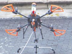 Drone - châssis 100 % carbone - quadricoptère puissant, léger et précis_0