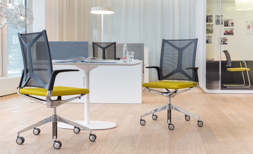 Camiro work&meet - chaise de bureau ergonomique - siège pivotant universel Girsberger France - design Martin Ballendat_1