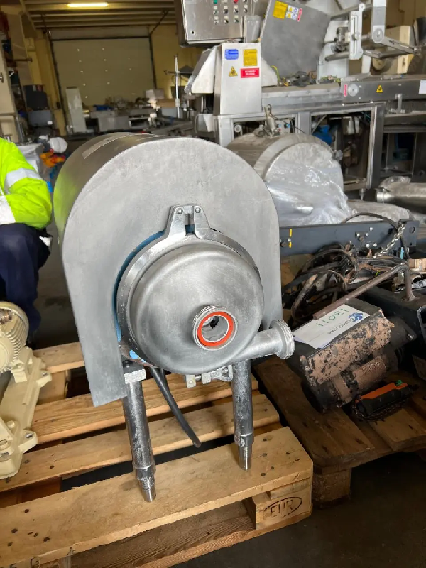 Pompe centrifuge 5,5 kw acier inoxydable - référence                        :                         c8904_0