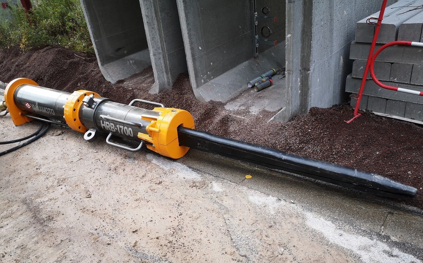 Rock Splitter HRB pour pelles de 12 tonnes et plus