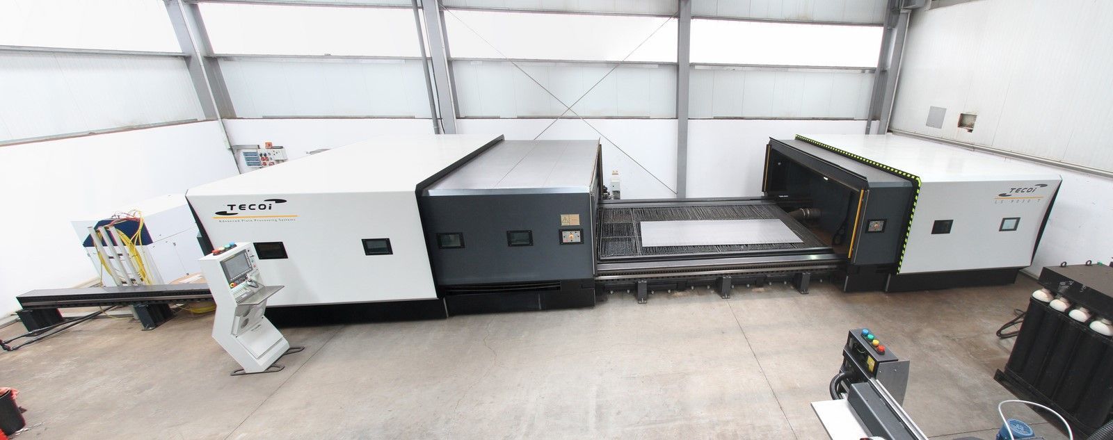 Découpe laser fibre LS TECOI - Dimensions personnalisées jusqu'à 24.000 x 5.000 mm - Résonateur TruDisk TRUMPH 2 à 10 kW - Tête 5 axes en option_0