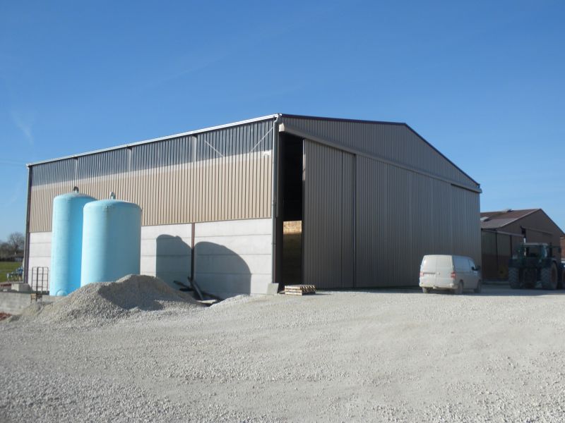 Bâtiment de stockage des céréales - gibeaux - l30 x l20 x h6 à 8 mètres - 1000 tonnes_0