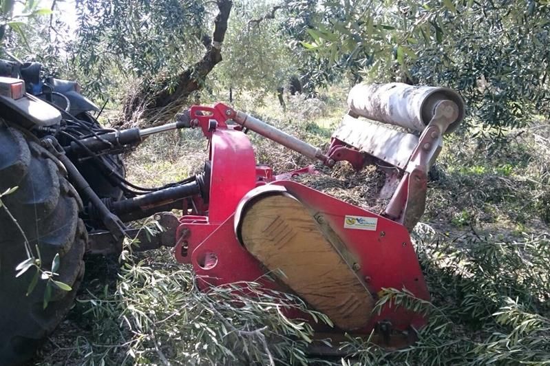 FR Épareuses et Broyeurs Forestiers - Pour Tracteurs 80 à 150 CV - Largeur de Travail 160-225 cm_0